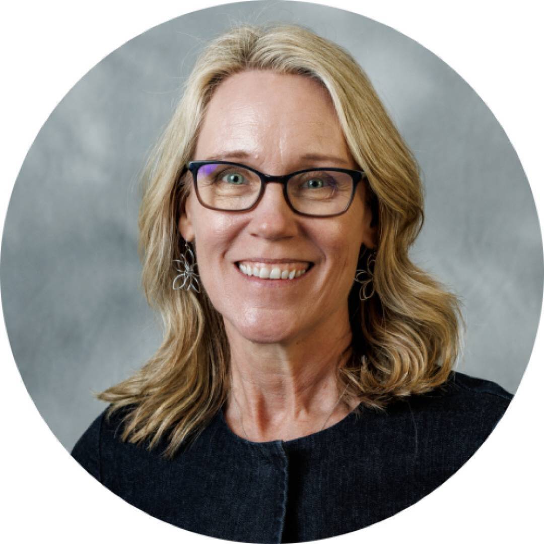 Dr. Kellie Riley headshot